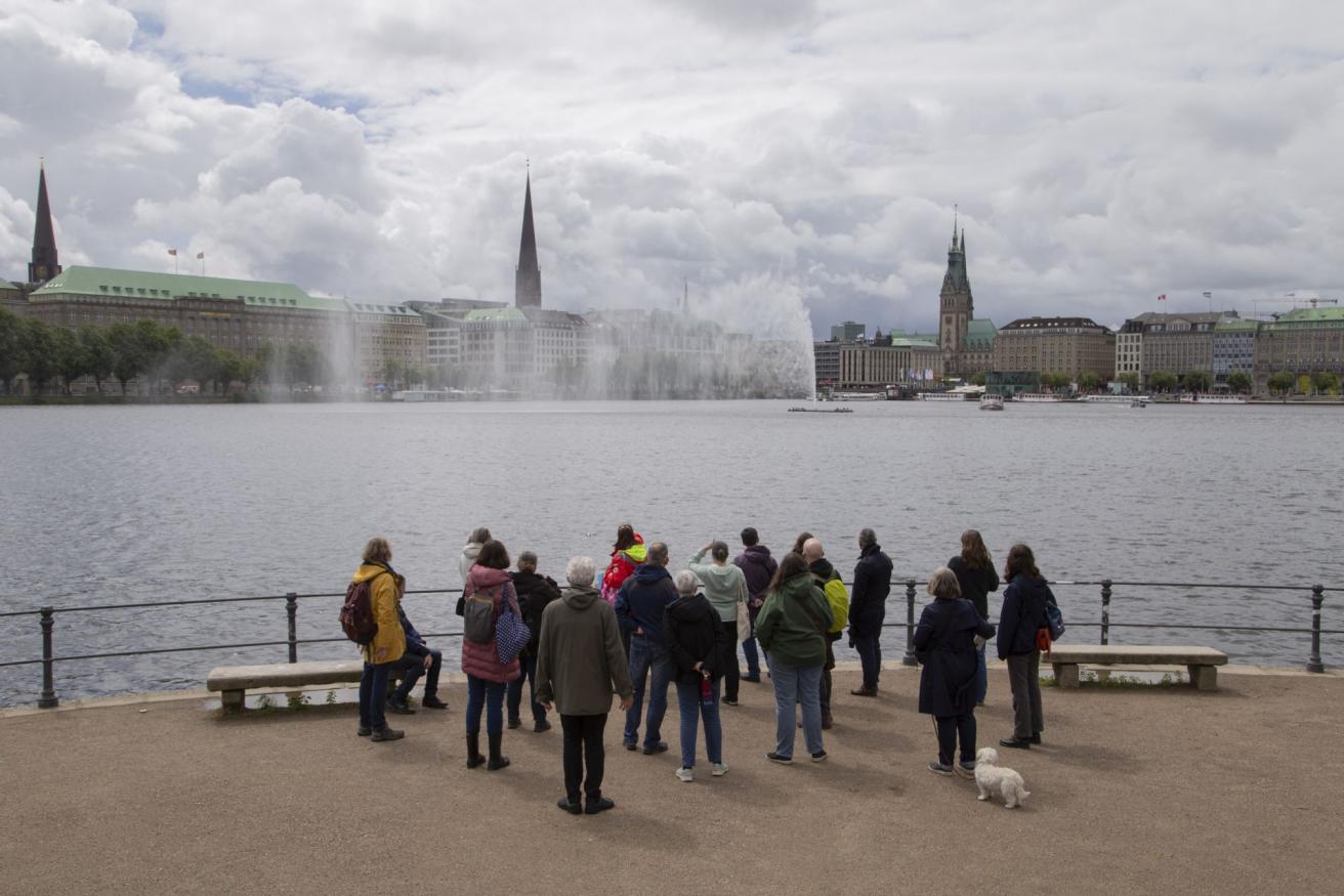 Gewässerführung entlang der Alster